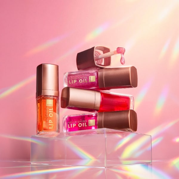 Avon Nourishing Lip Oil Shimmering Petal