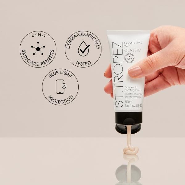 St.Tropez Gradual Tan Daily Youth Boosting Cream 50Ml