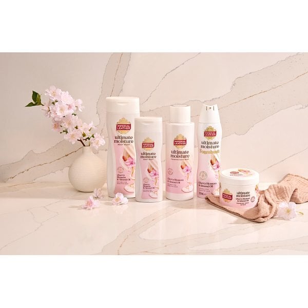 Imperial Leather Ultimate Moisture Cherry Bath Soak 450ml