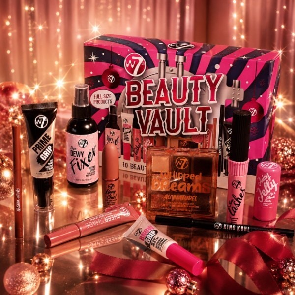 W7 Beauty Vault Christmas Makeup Gift Set