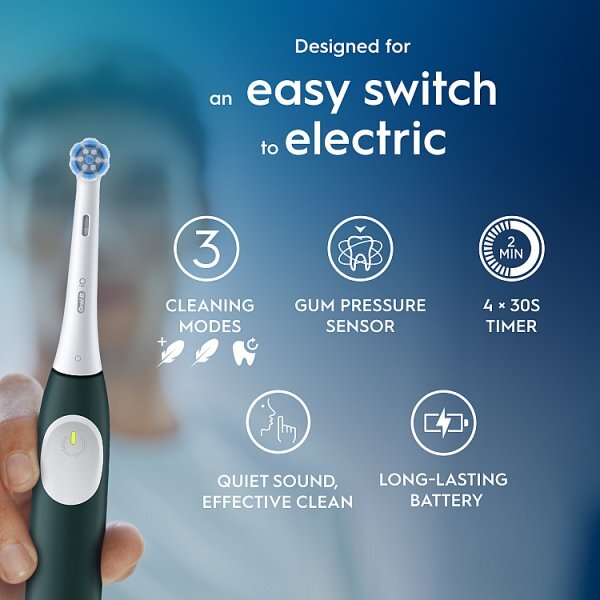 Oral-B iO2 Forest Green Electric Toothbrush + Travel Case