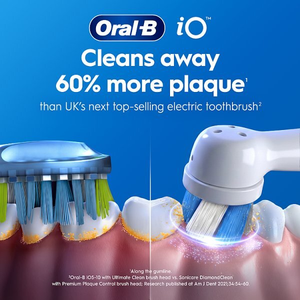 Oral-B iO2 Simple White Electric Toothbrush + Travel Case