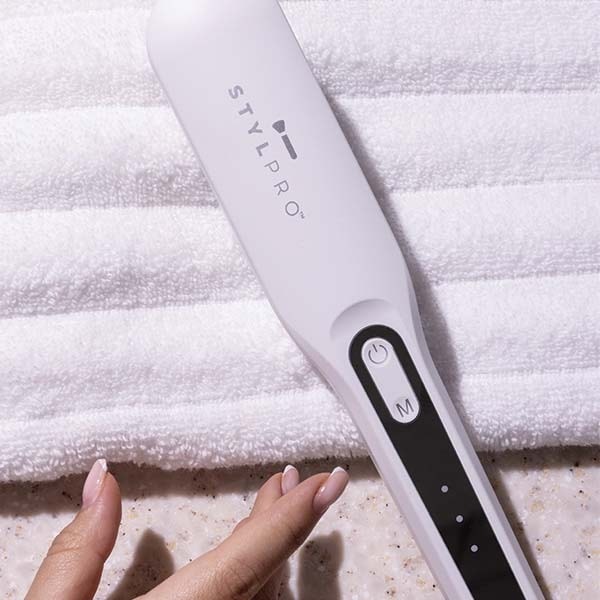 STYLPRO Root Renew Hair Brush