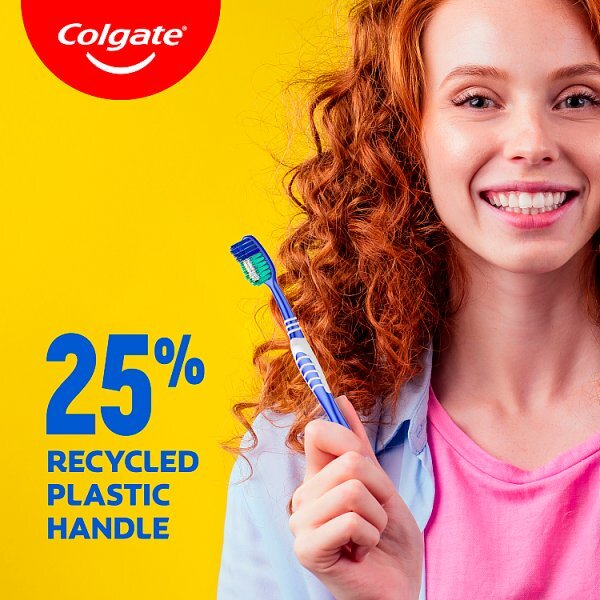 Colgate Extra Clean Medium Toothbrush 3 Pack