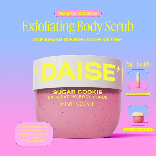 DAISE Exfoliating Body Scrub in Sugar Cookie, 510g