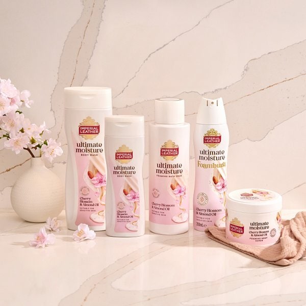 Imperial Leather Ultimate Moisture Cherry Bodywash 450Ml