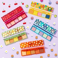 I Heart Revolution Mini Match Palette Oops A Daisy