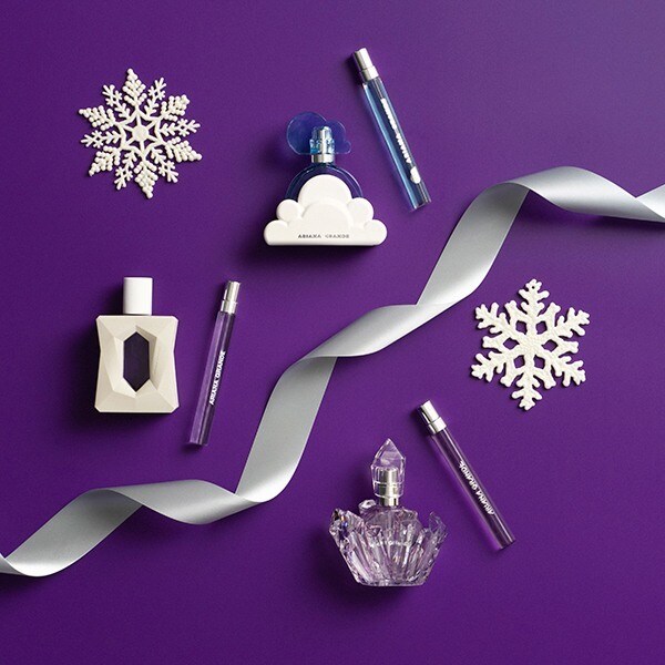 Ariana Grande God Is A Woman EDP Gift Set 30ml & 10ml Spray Pen