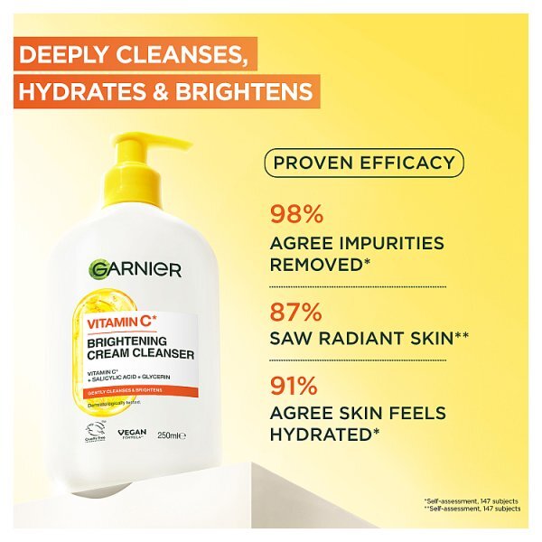 Garnier Vitamin C Brightening Cream Cleanser for Glowing Skin 250ml