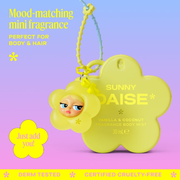DAISE Mini Mist with Mini Dollface Charm  Sunny