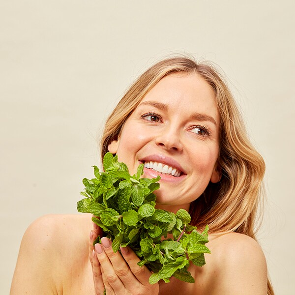 Waken Vegan Mouthwash Strawberry & Mint 500Ml