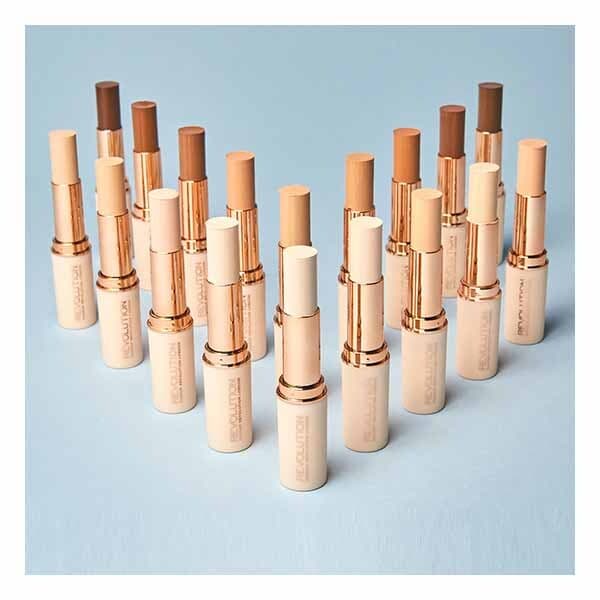 Revolution Fast Base Foundation Stick - F8