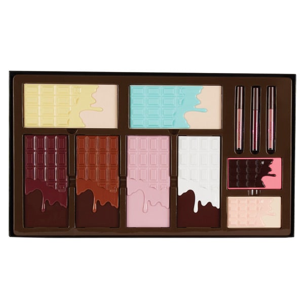 I Heart Revolution Chocolate Vault  Makeup Gift Set