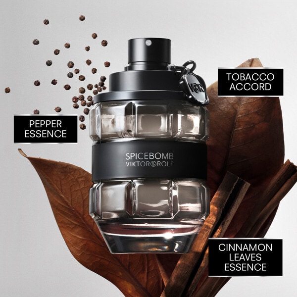 Viktor & Rolf Spicebomb Eau de Toilette 50ml Gift Set