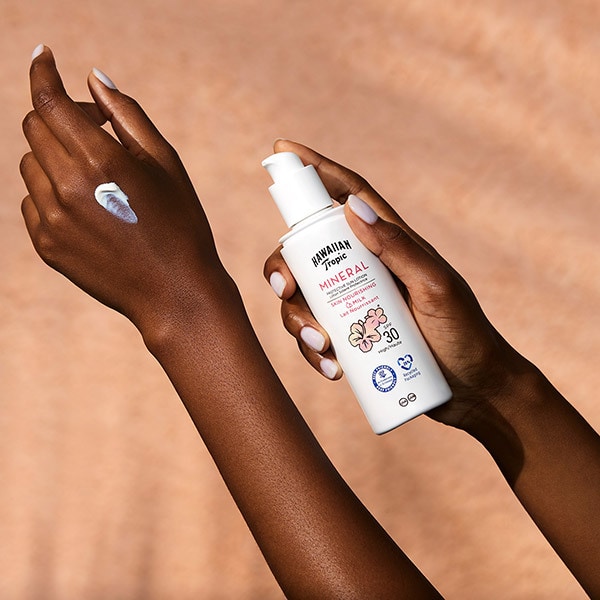 DNRprice Hawaiian Tropic Mineral Sun Milk Spf30 100Ml