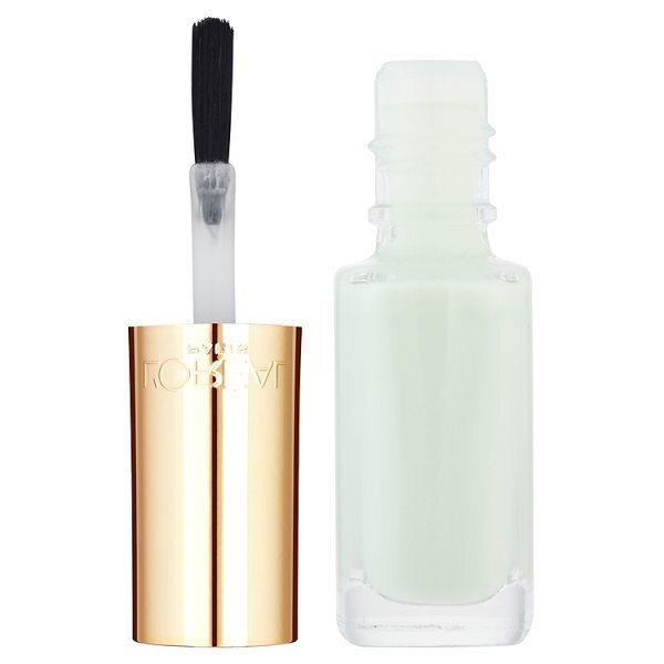 L'Oreal Color Riche 852 Pistachio Drage Nail Polish 5ml