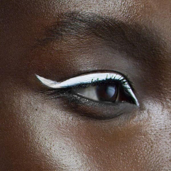 L'Oreal Signature Liquid Eyeliner Matte 08 Snow