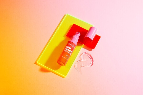Revolution Hot Shot Kombucha Kiss Primer