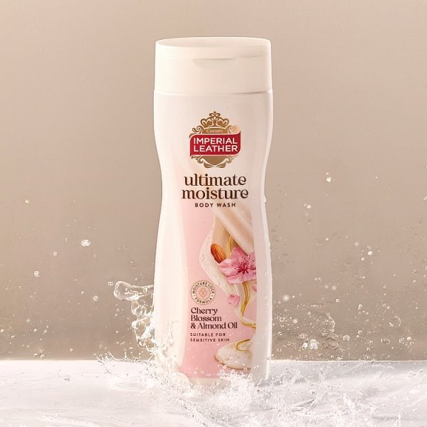 Imperial Leather Ultimate Moisture Cherry Bodywash 450Ml