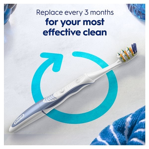 Oral-B Pro-Clean Pulsar Battery-Powered Toothbrush