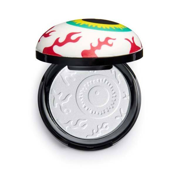 DNR I Heart Revolution Macaroons Eye Shadow Palette