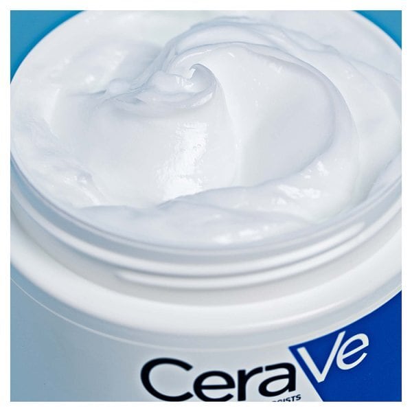 CeraVe Moisturising Cream with Hyaluronic Acid & Ceramides for Dry Skin 454g