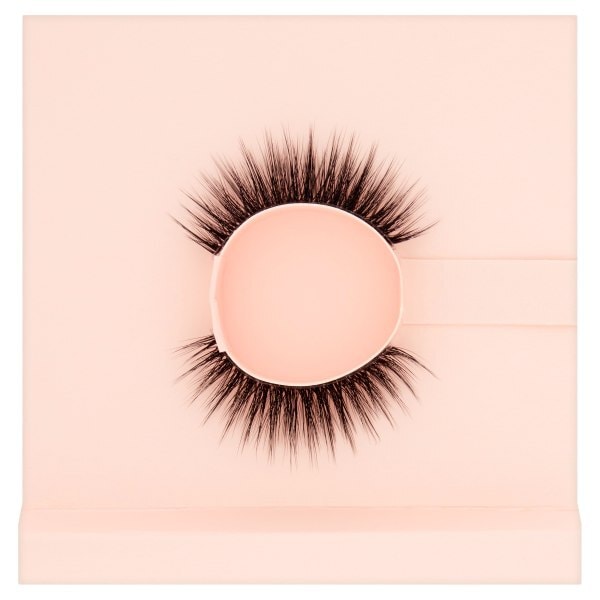 Superdrug Studio Lash FM027