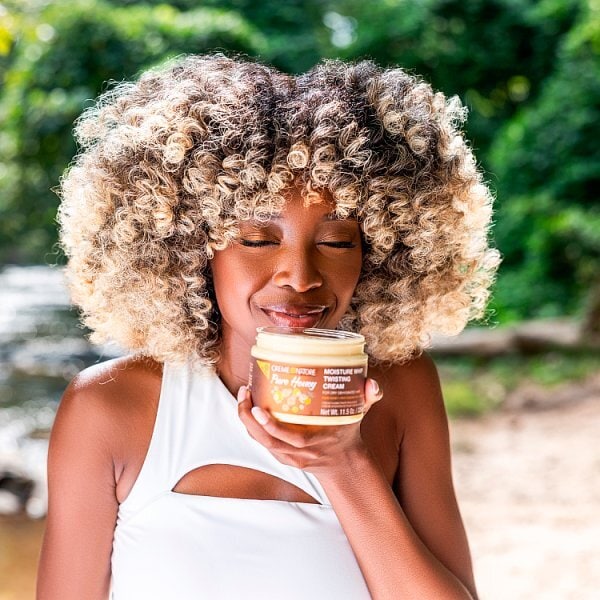 Creme of Nature Pure Honey Moisture Whip Twisting Cream 326g