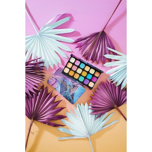 Revolution Desert Desire Forever Flawless Shadow Palette