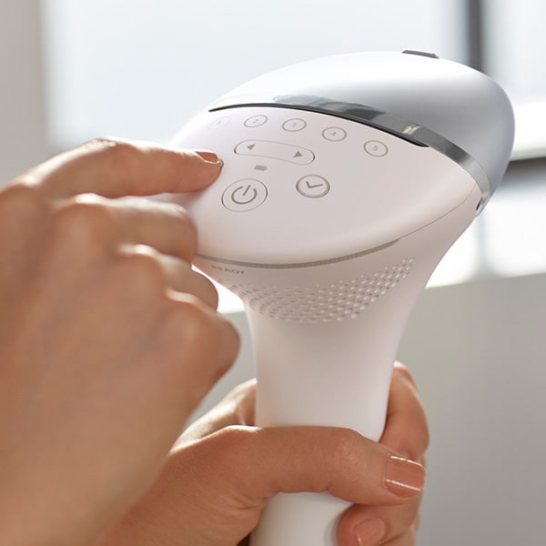 Philips Lumea Series 8000 Bri940/00