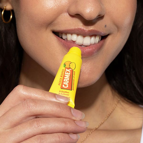 Carmex Peach And Mango Lip Balm 10g Tube