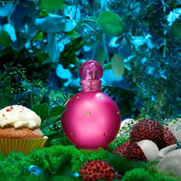 Britney Spears Fantasy All Year Round Gift Set 100ml & 30ml