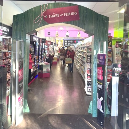 <p style="font-size: 1.6rem;font-weight: 600;padding: 0 1.5rem;text-transform: none;line-height: 1.4;min-height: 70px;margin: 0;">

Superdrug reports strong Christmas trading over December

</p>