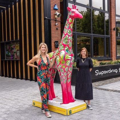 <p style="font-size: 1.6rem;font-weight: 600;padding: 0 1.5rem;text-transform: none;line-height: 1.4;min-height: 70px;margin: 0;">
Superdrug sponsor Croydon stands tall as giraffes take over the town
</p>