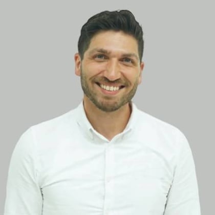 <p style="font-size: 1.6rem;font-weight: 600;padding: 0 1.5rem;text-transform: none;line-height: 1.4;min-height: 70px;margin: 0;">
Doctor Busts TikTok Health Myths
</p>