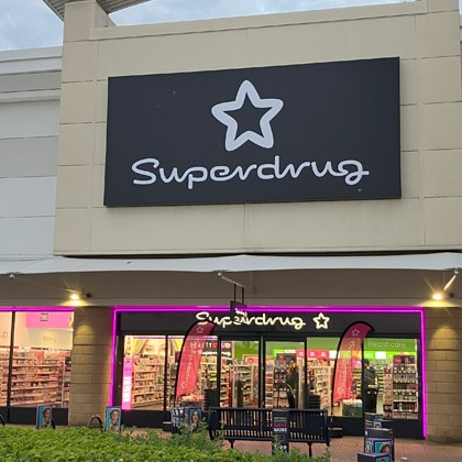 <p style="font-size: 1.6rem;font-weight: 600;padding: 0 1.5rem;text-transform: none;line-height: 1.4;min-height: 70px;margin: 0;">
Superdrug to open new store in Wolverhampton
</p>