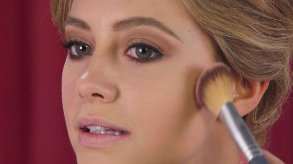 How to: Modern 1920 Flapper Makeup | Superdrug