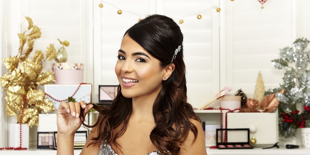 Christmas Party Hair 9 - Set With Hairspray (Featured Image)