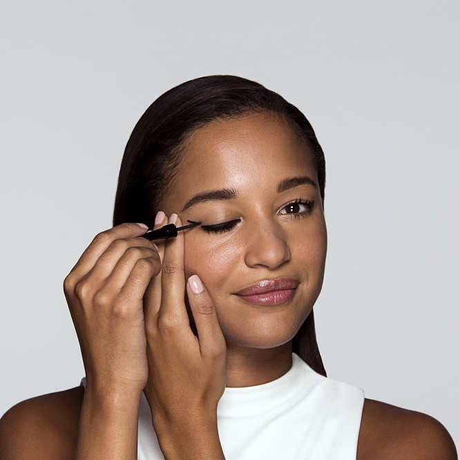 How to get the perfect cat eye