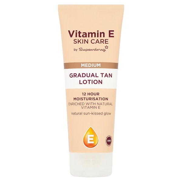 Vitamin E Unisex Tan By Superdrug Gradual Medium 200Ml