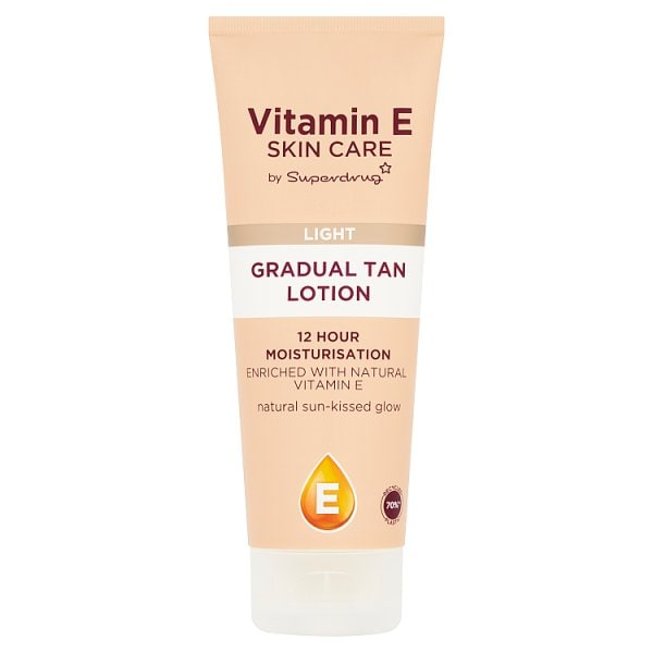 Vitamin E Unisex Tan Gradual Light 200Ml